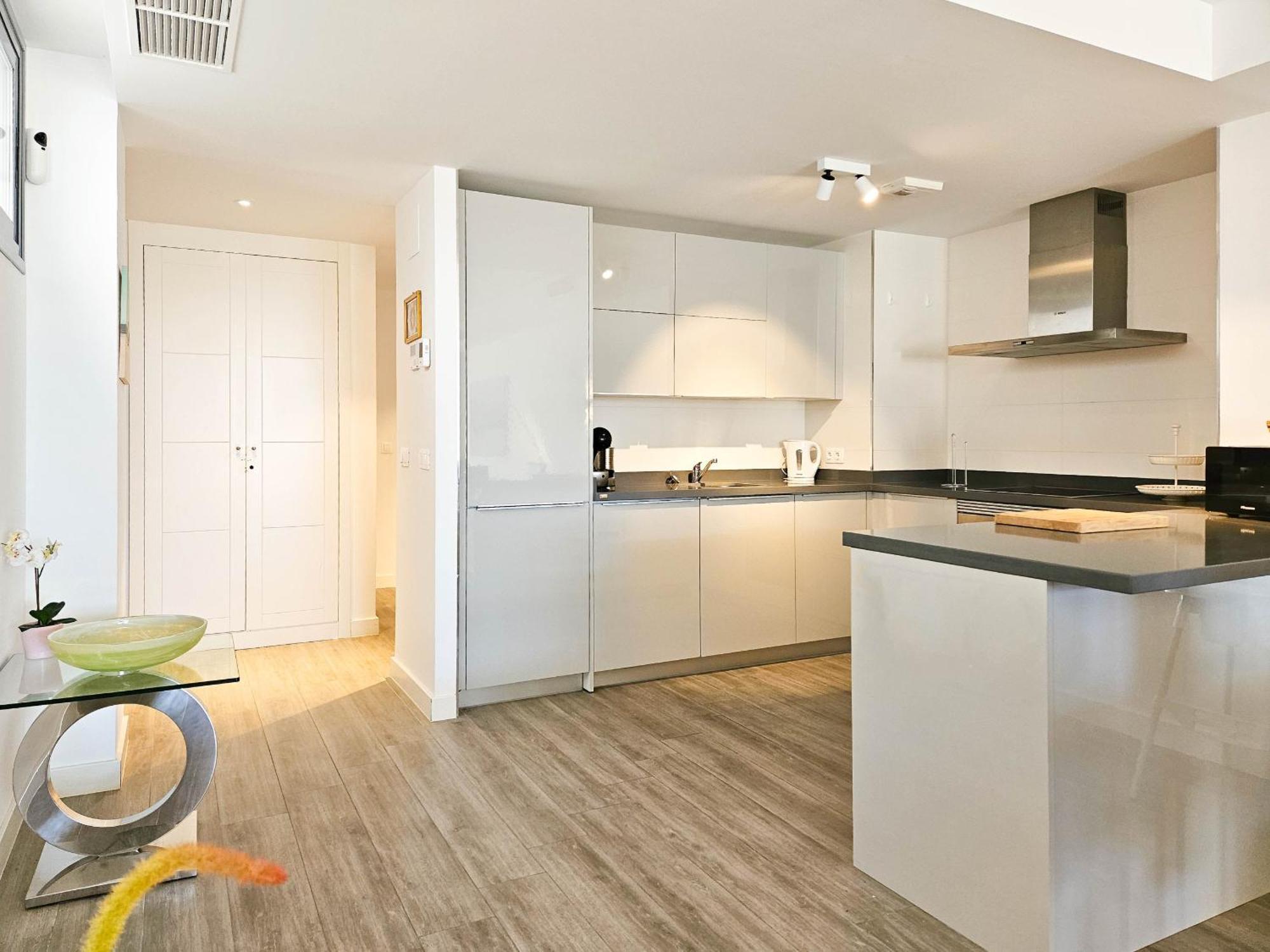 Luxury Ground Floor Apt - 300 M To Cabopino Golf Marbella Dış mekan fotoğraf