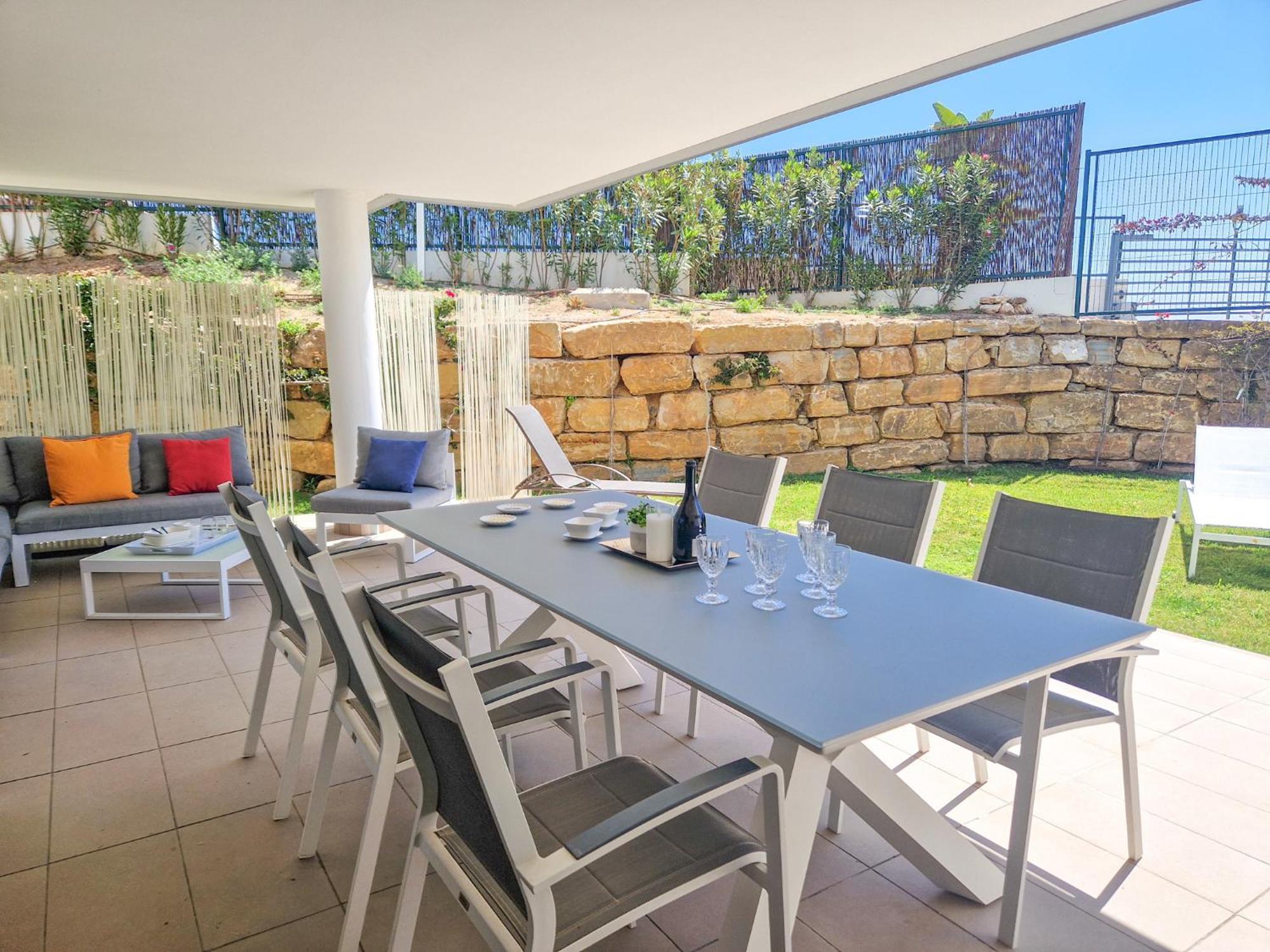 Luxury Ground Floor Apt - 300 M To Cabopino Golf Marbella Dış mekan fotoğraf
