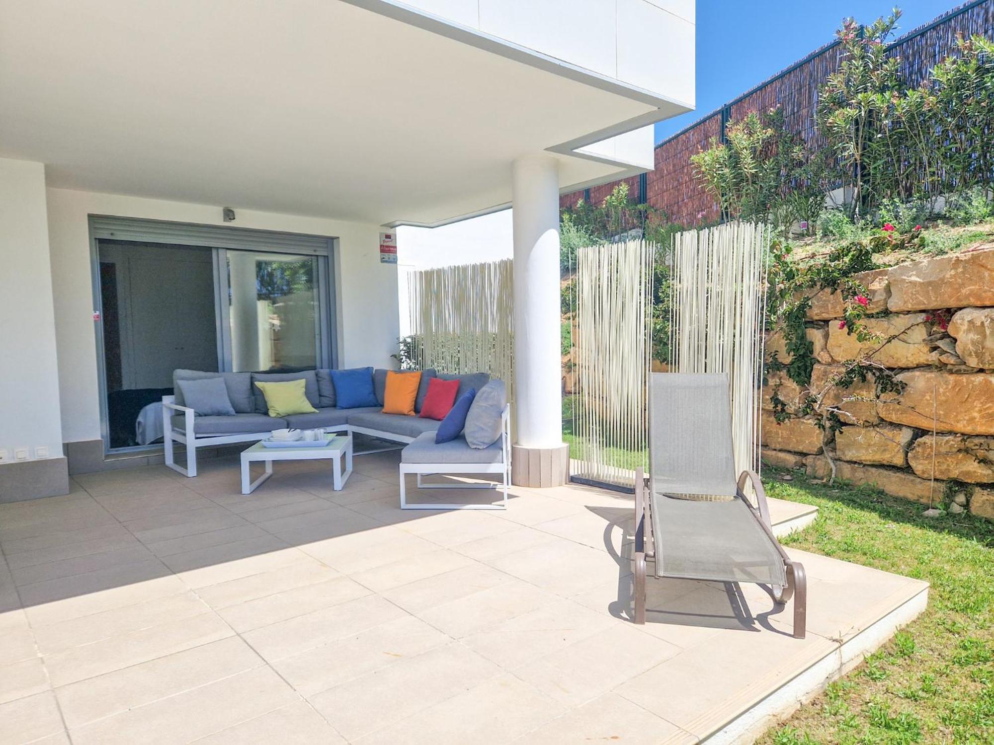 Luxury Ground Floor Apt - 300 M To Cabopino Golf Marbella Dış mekan fotoğraf