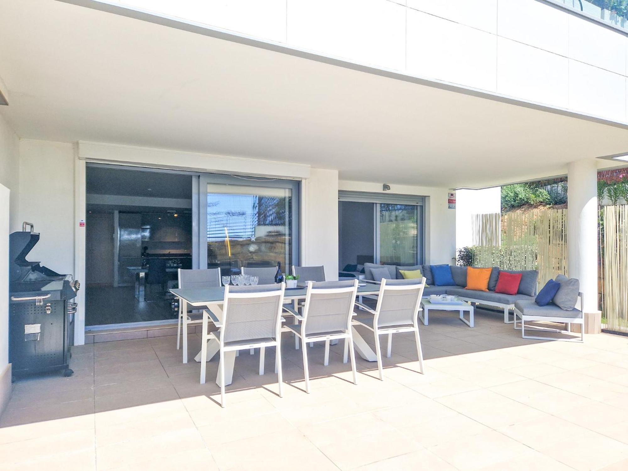 Luxury Ground Floor Apt - 300 M To Cabopino Golf Marbella Dış mekan fotoğraf