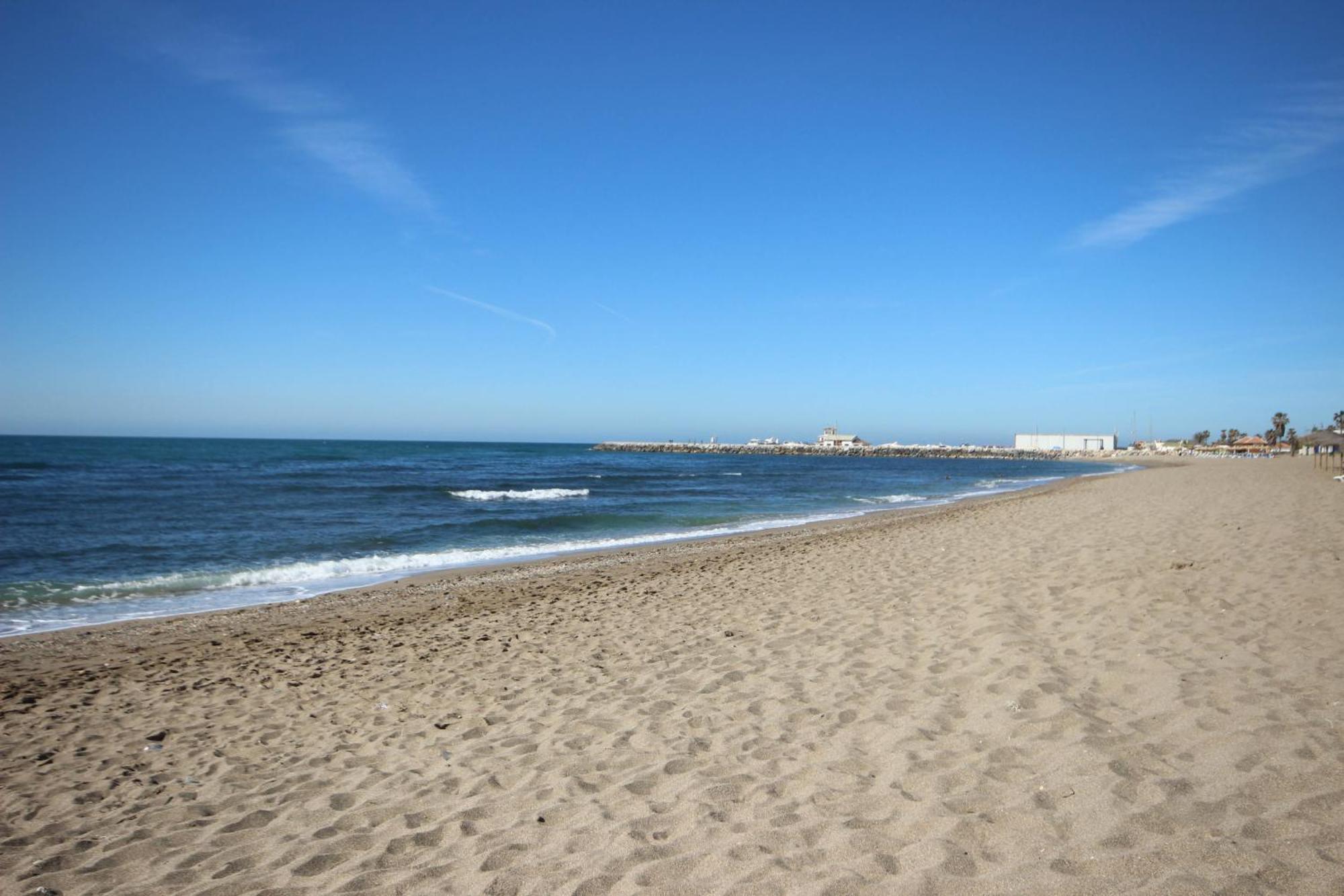Luxury Ground Floor Apt - 300 M To Cabopino Golf Marbella Dış mekan fotoğraf